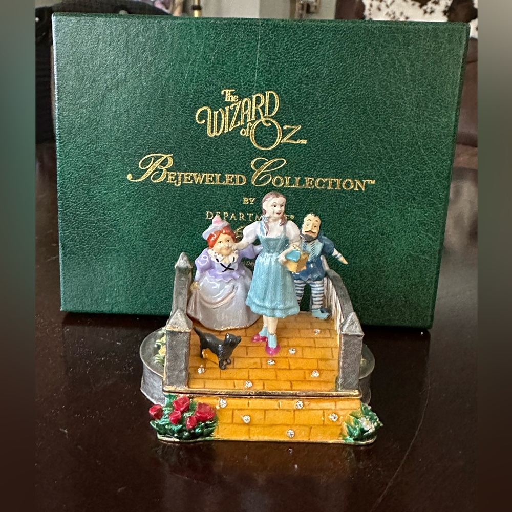Wizard of Oz Bejeweled Collection